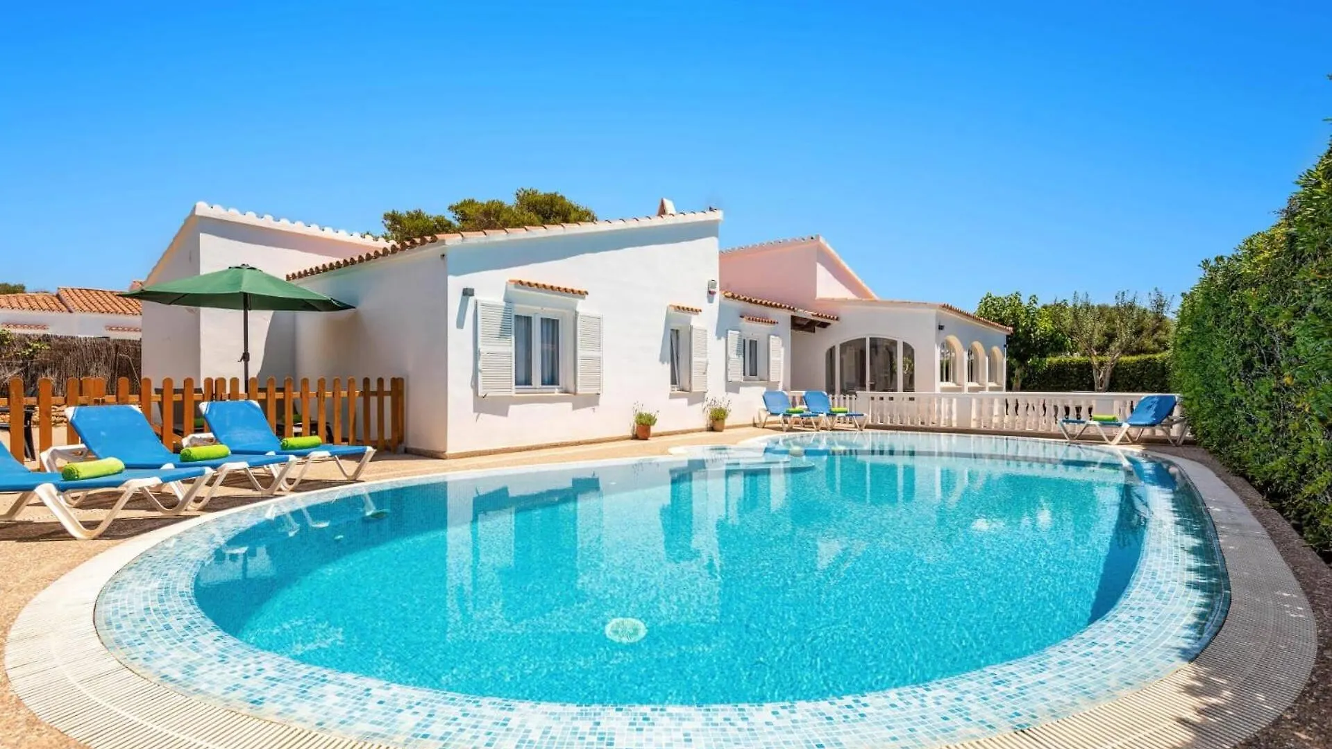 Villa Tramuntana Blanes By Villa Plus 卡拉恩·布拉内斯